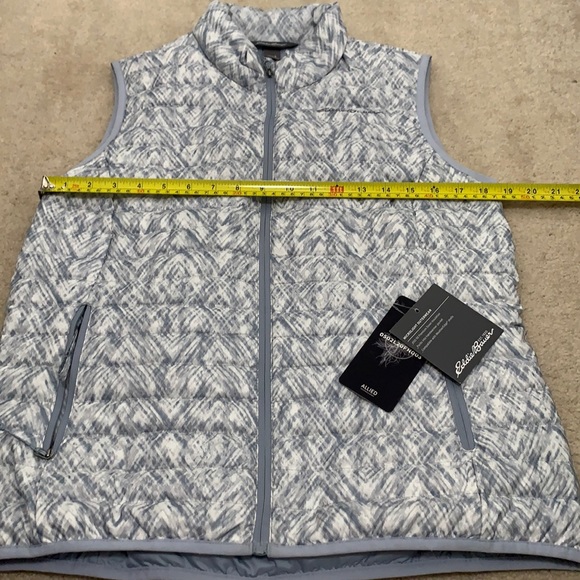 Eddie Bauer Vest - Picture 12 of 14